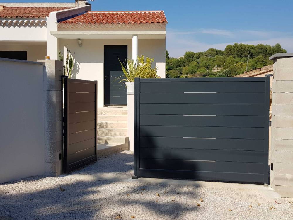 Approvisionnement et Installation de Portails Sur Mesure en PVC et Aluminium pour Villas à (3)