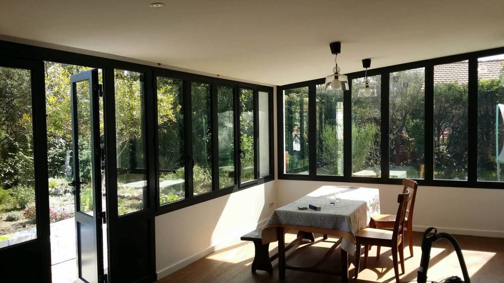 Fourniture et Pose de Fenêtres en Aluminium Sur Mesure pour Particulier dans une Villa à R (1)