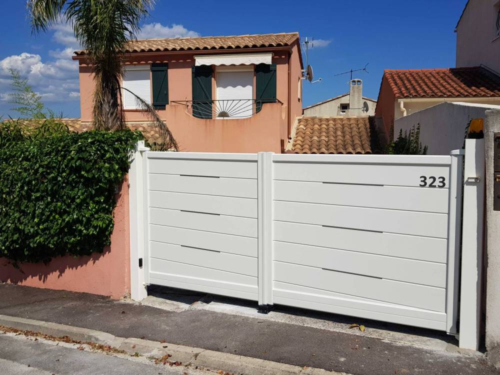 Approvisionnement et Installation de Portails Motorisés Sur Mesure en Alumi (3)