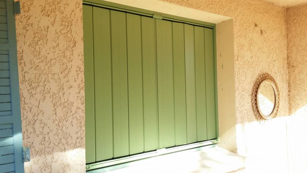 Approvisionnement et Installation de Volets RoulantsBattants Sur Mesure (4)