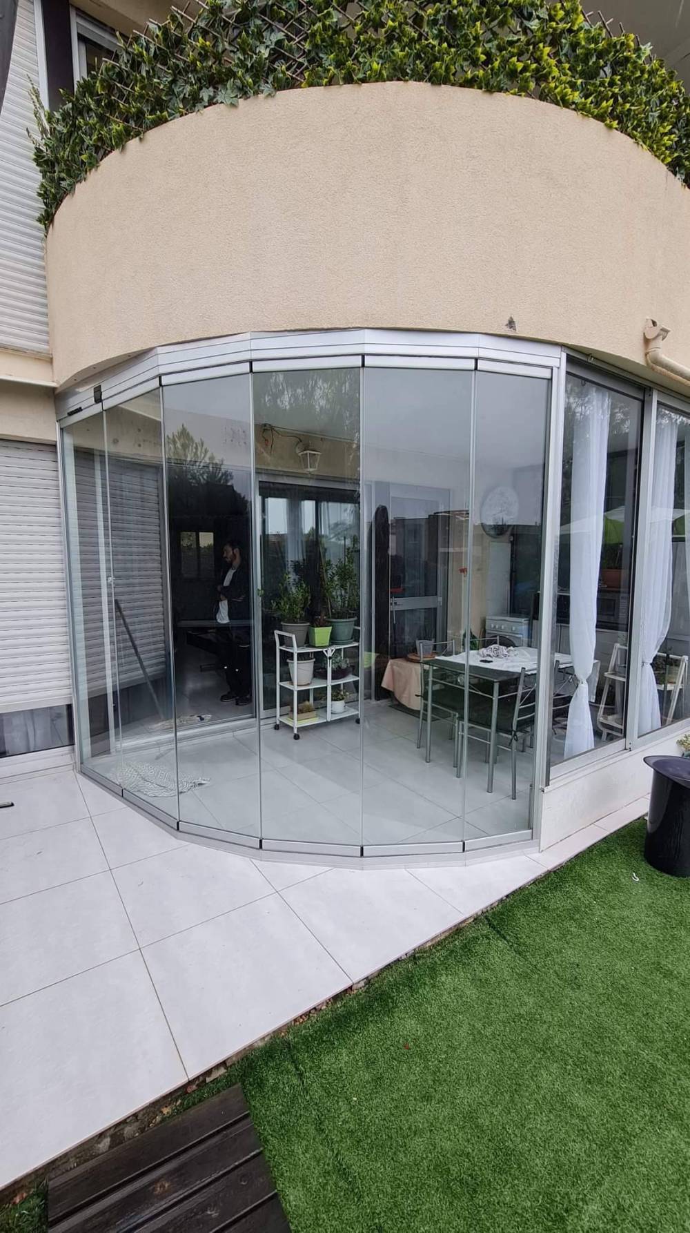 Approvisionnement et Installation d'un Rideau de Verre à Villeneuve-Loubet dans les Bo (4)