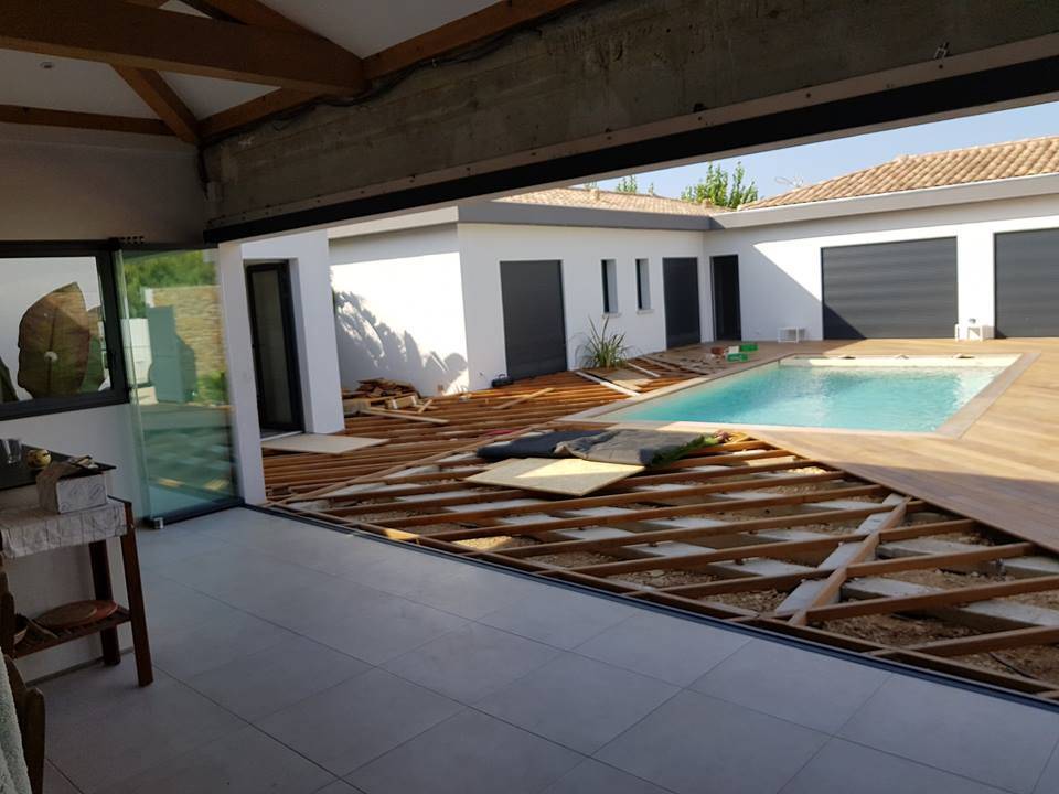 Fourniture et pose de murs de verre pour fermeture de terrasse à Bandol (3)