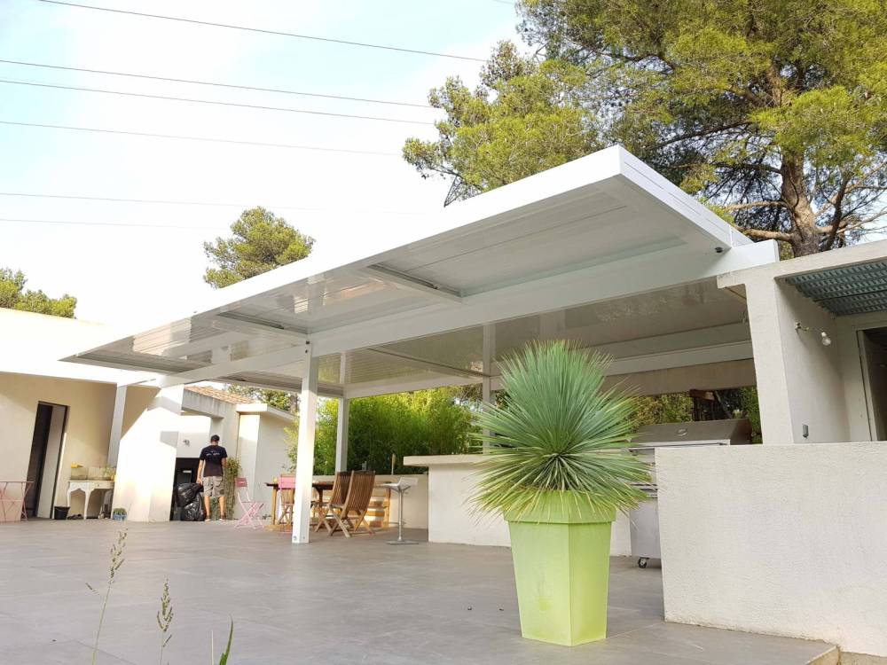 Fourniture et pose d'une Pergola bioclimatique établi sur plan dans villa (3)