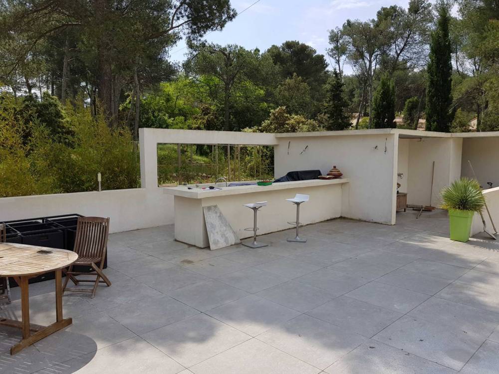 Fourniture et pose d'une Pergola bioclimatique établi sur plan dans villa (5)