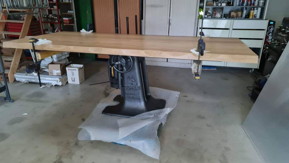 Fabrication d'une table métal  bois dans la région PACA (3)